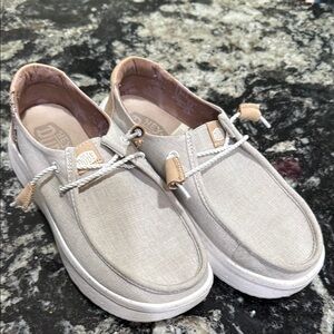 Women’s Hey Dude Platform style 
Cream Loafers slip on